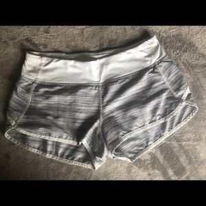 Women’s lululemon speed up shorts, Size 4